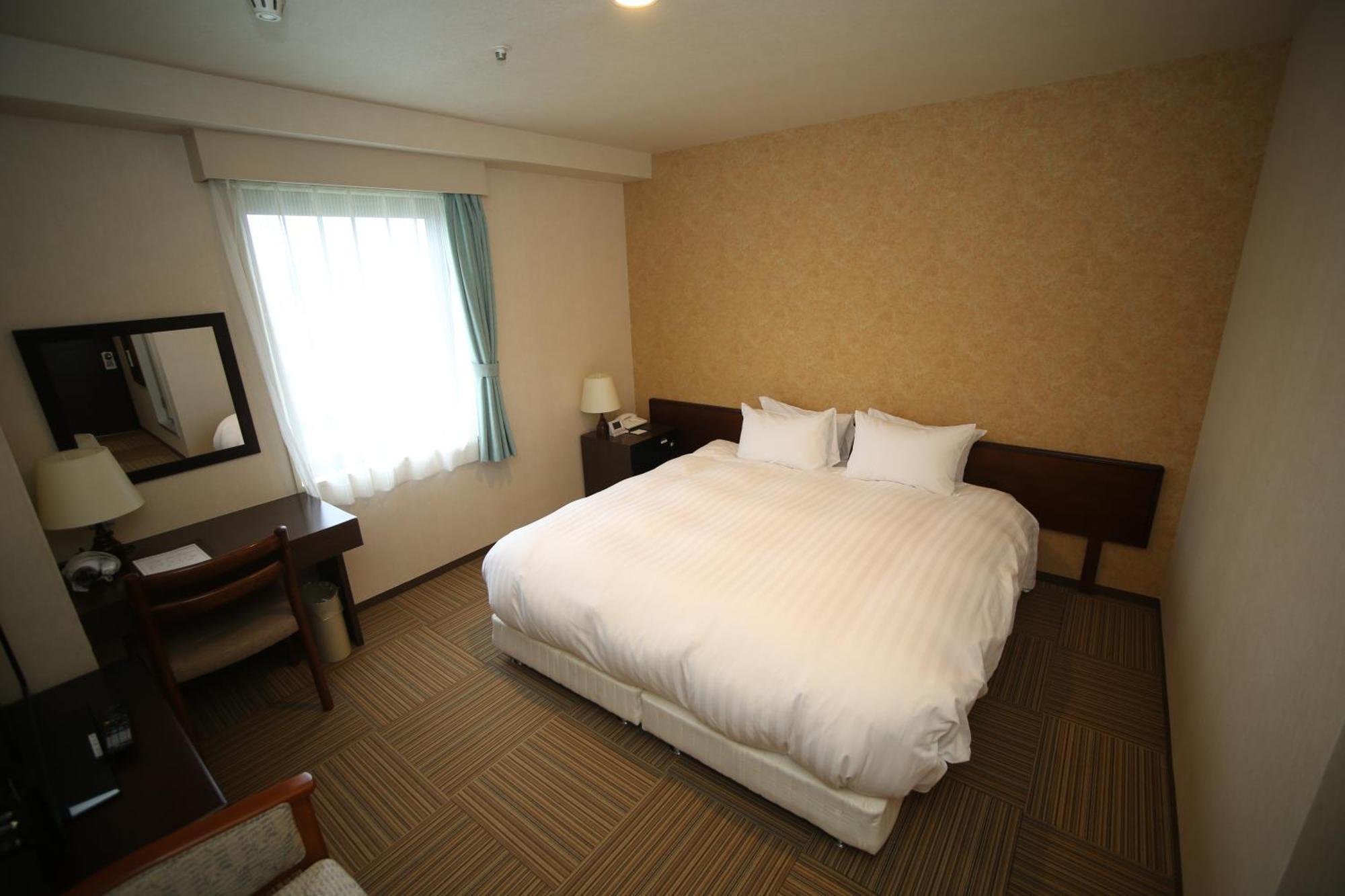 Shinhidaka Shizunai Eclipse Hotel חדר תמונה