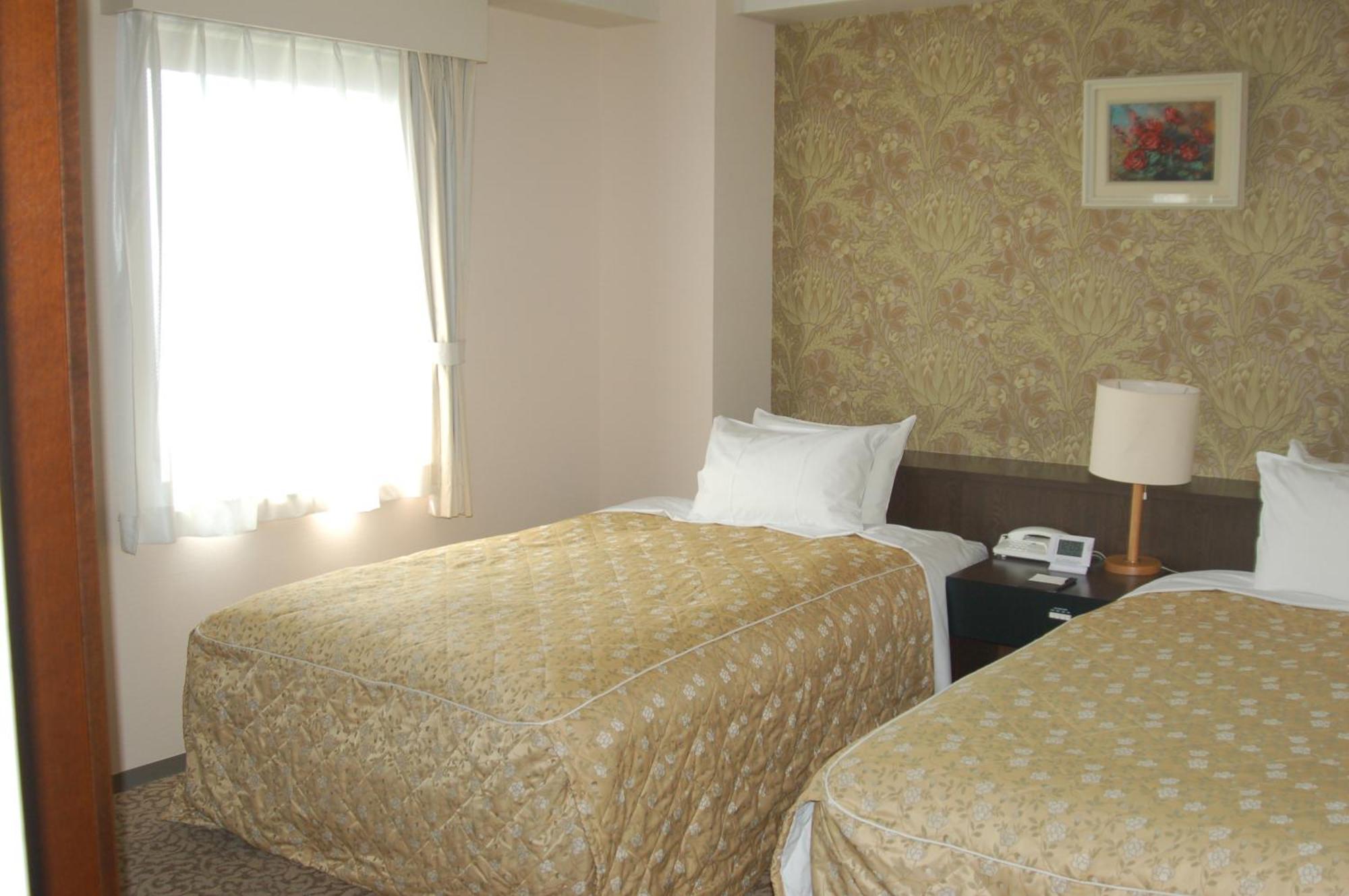 Shinhidaka Shizunai Eclipse Hotel חדר תמונה