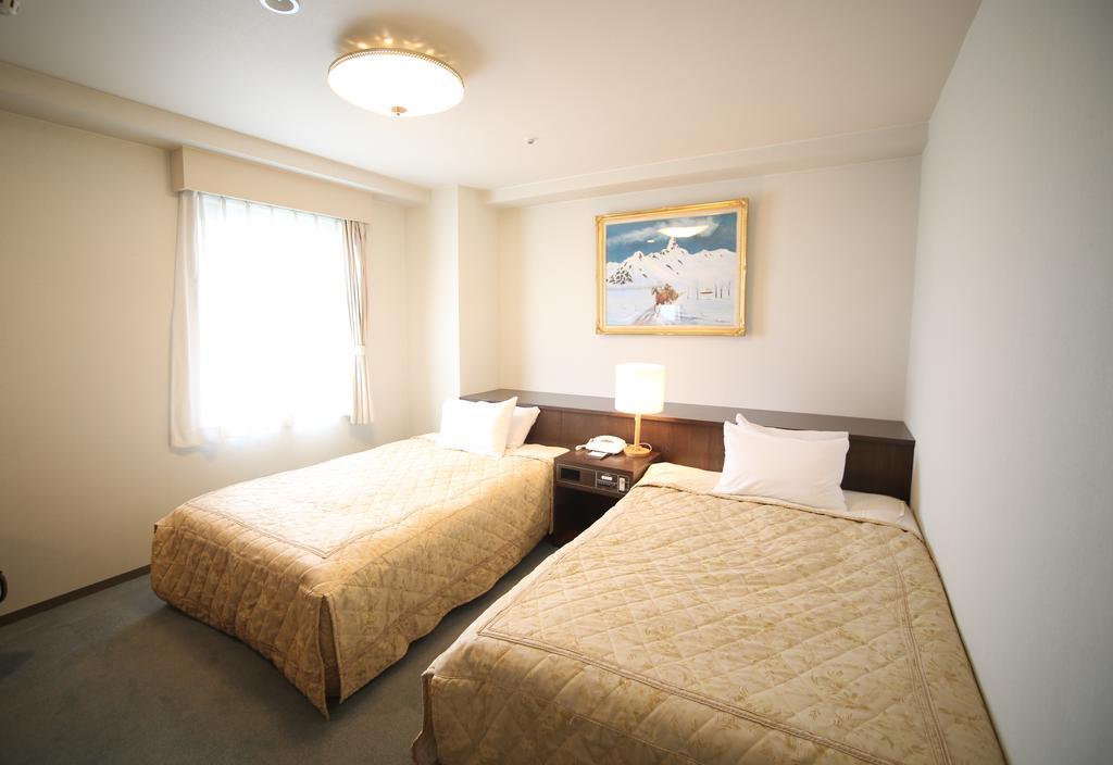 Shinhidaka Shizunai Eclipse Hotel מראה חיצוני תמונה