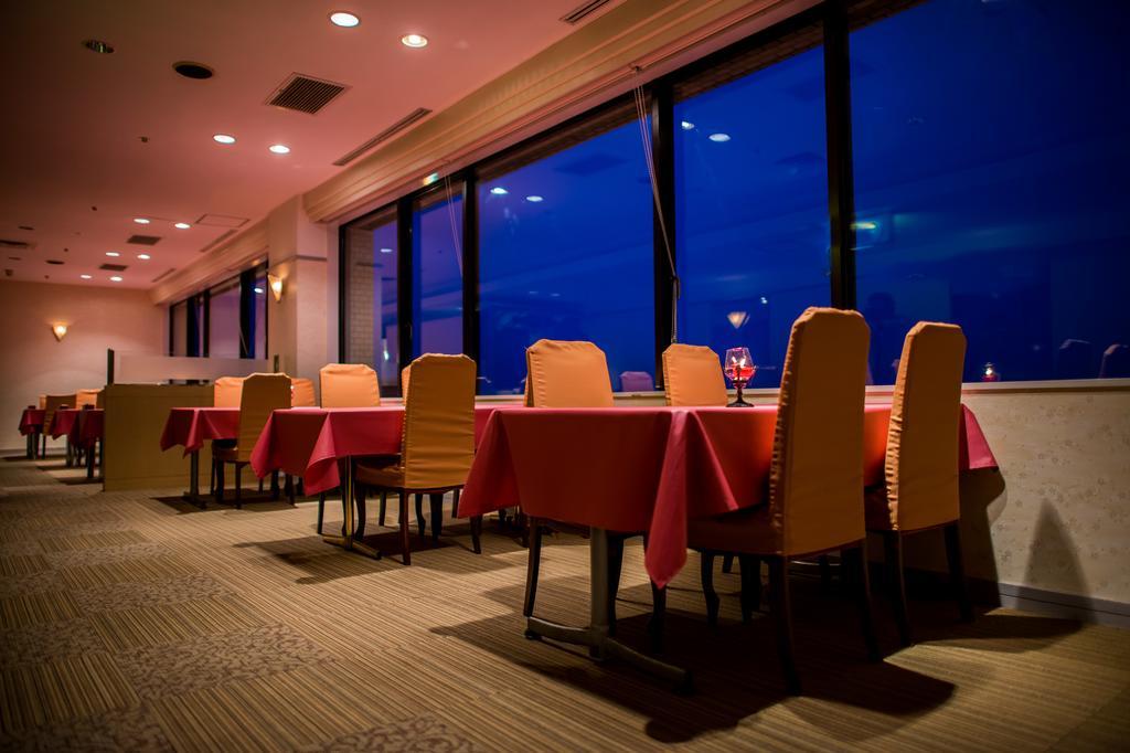 Shinhidaka Shizunai Eclipse Hotel מראה חיצוני תמונה