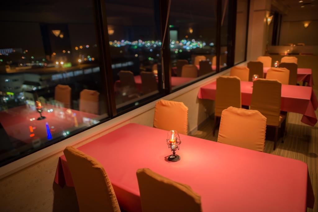 Shinhidaka Shizunai Eclipse Hotel מראה חיצוני תמונה